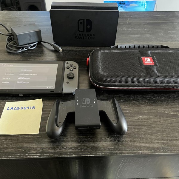 Nintendo Switch - 32 GB, Grey