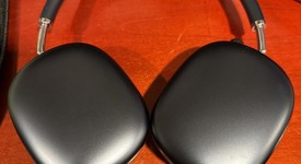 Used
													Apple AirPods Max - Gray, photo 2 of 4