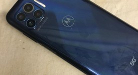 Good
													Motorola One 5G - Verizon, Blue, 128 GB, 4 GB, 5G UW, photo 5 of 7
