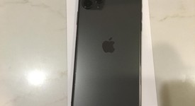 Good
													Apple iPhone 11 Pro Max - Unlocked, Gray, 256 GB, A2161, photo 4 of 5