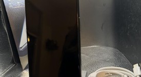 Mint
													Apple iPhone 16 - TracFone, Black, 128 GB, A3081, photo 4 of 11