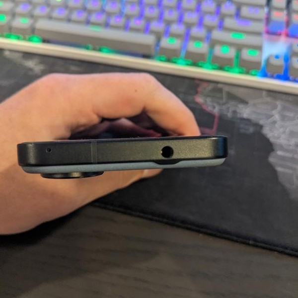 Asus Zenfone 10 - Unlocked Non-US, 256 GB, Blue, 8 GB, Global