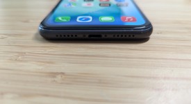 Fair
													Apple iPhone 11 - Unlocked, Black, 64 GB, A2111, photo 3 of 12