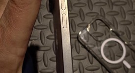 Mint
													Apple iPhone 16 Pro - Unlocked, White, 256 GB, A3083, photo 2 of 10