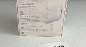 New
													Apple AirPods Pro 2 - USB-C, photo 2 of 3