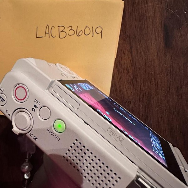 Sony ZV-1 Mark II - White