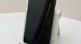 Good
													Apple iPhone SE 2nd Gen 2020 - Unlocked, Black, 64 GB, A2275, photo 2 of 5