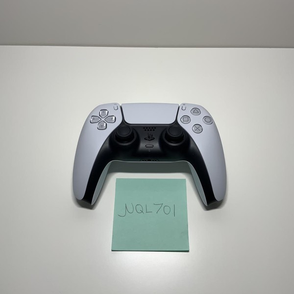 DualSense Wireless Controller - White