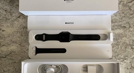 Good
													Apple Watch Series 3 42mm - Gray, A1859, Aluminum - GPS, photo 1 of 9