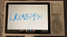 Good
													Google Pixel Slate - Wi-Fi, Core m3, Navy Blue, 64 GB, 8 GB, photo 4 of 5