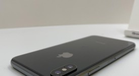 Good
													Apple iPhone X - Unlocked, Gray, 64 GB, A1865, photo 6 of 6