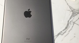 Mint
													Apple iPad 9th Gen - Unlocked, Gray, 64 GB, A2603, photo 2 of 6