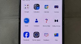 Good
													Motorola Razr (2023) - Unlocked, Sage, 128 GB, 8 GB, photo 4 of 8