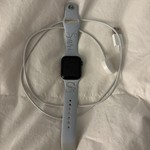 Good Apple Watch Series 5 40mm - Gray, A2092 - GPS, Aluminum