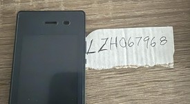 Good
													Light Phone 2 - Unlocked, Black, 8 GB, 1 GB, photo 1 of 13