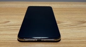 Fair
													Apple iPhone 11 Pro Max - Unlocked, Silver, 64 GB, A2161, photo 1 of 8