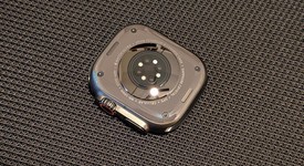 Mint
													Apple Watch Ultra 3 49mm - Unlocked, Black, A3281, photo 4 of 9