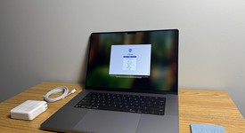 Mint
													MacBook Pro 2021 - 16" - Apple M1 Pro 10-core, Gray, 512 GB, 16 GB, photo 1 of 11