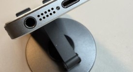 Good
													Apple iPhone 5 - Unlocked, White, 16 GB, A1428, photo 5 of 7