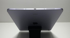 Mint
													Apple iPad Air 13" (M2) 2024 - Unlocked, Purple, 128 GB, A2899, photo 6 of 6