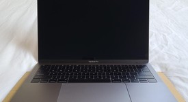 Mint
													MacBook Pro 2017 (No Touch Bar) - 13" - I5, Gray, 256 GB, 16 GB, photo 2 of 16