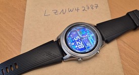 Mint
													Samsung Gear S3 - Black & Silver, Classic, photo 3 of 8