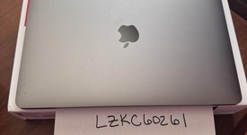 Good
													MacBook Pro 2020 - 13" - I5, Silver, 512 GB, 16 GB, photo 2 of 6