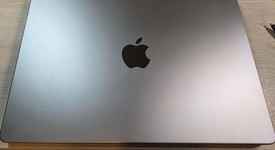 Good
													MacBook Pro Late 2023 (M3) - 14" - Apple M3, Gray, 512 GB, 8 GB, 10-core GPU, photo 3 of 9