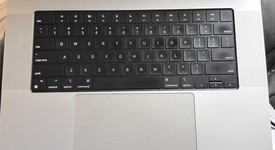 Good
													MacBook Pro 2021 - 16" - Apple M1 Pro 10-core, Gray, 512 GB, 16 GB, photo 5 of 11