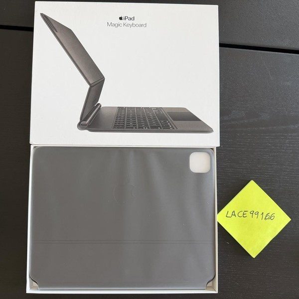 Apple Magic Keyboard for iPad Pro - Black