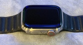 Mint
													Apple Watch Series 7 41mm - Unlocked, Titanium, A2475 - Cellular, Titanium, photo 1 of 12