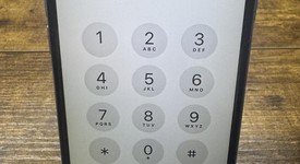Good
													Apple iPhone 6 - AT&T, Gray, 16 GB, A1549, photo 4 of 8