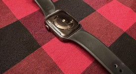 Good
													Apple Watch Series 5 44mm - Gray, A2093 - GPS, Aluminum, photo 4 of 8