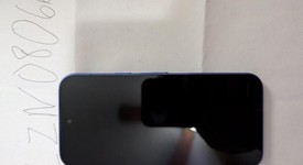 Mint
													Google Pixel 10 - Unlocked, Indigo, 128 GB, GLBW0, photo 3 of 9