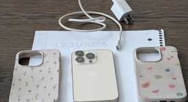 Good
													Apple iPhone 14 Pro - Unlocked, Gold, 128 GB, A2650, photo 4 of 9
