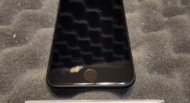 Fair
													Apple iPhone SE 3rd Gen 2022 - Unlocked, Midnight, 64 GB, A2595, photo 2 of 8