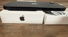 Mint
													Apple iPhone 16e - Unlocked, Black, 128 GB, A3212, photo 5 of 7