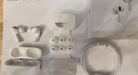 Used
													Apple AirPods Pro 2nd Gen - USB-C, photo 1 of 4