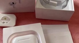 Used
													Apple AirPods Pro 2nd Gen - USB-C, photo 4 of 8