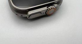 Good
													Apple Watch Ultra 2 49mm - Unlocked, Natural, A2986, photo 4 of 11