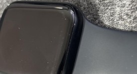 Fair
													Apple Watch SE 2nd Gen 44mm - Unlocked, Midnight, A2727 - Cellular, Aluminum, photo 5 of 6