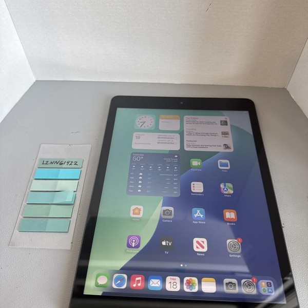 Apple iPad 9th Gen - Wi-Fi, 256 GB, Gray, A2602