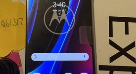 Mint
													Motorola Edge Plus (2022) - Unlocked, Blue, 512 GB, 8 GB, photo 1 of 27