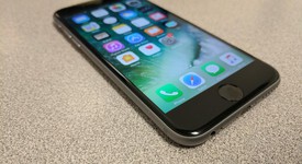Fair
													Apple iPhone 6 - Verizon, Gray, 16 GB, A1549, photo 2 of 5