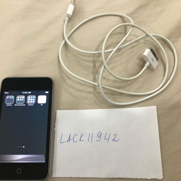 Apple iPod Touch 2nd Gen - Wi-Fi, 8 GB, Black