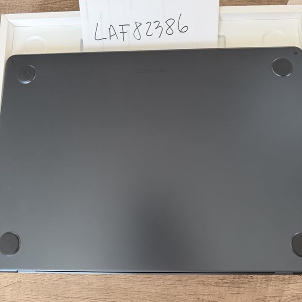 MacBook Air 2024 (M3) - 13 inch - 256 GB, Midnight, 16 GB, Apple M3, 8-core GPU