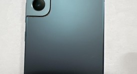 Mint
													Samsung Galaxy S22 - Unlocked, Green, 128 GB, 8 GB, SM-S901U1, photo 2 of 5