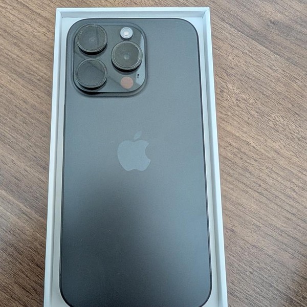 Apple iPhone 15 Pro - Unlocked, 128 GB, Black, A2848