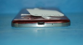 Good
													Samsung Galaxy S4 - AT&T, Red, 16 GB, SGH-I337, photo 5 of 8