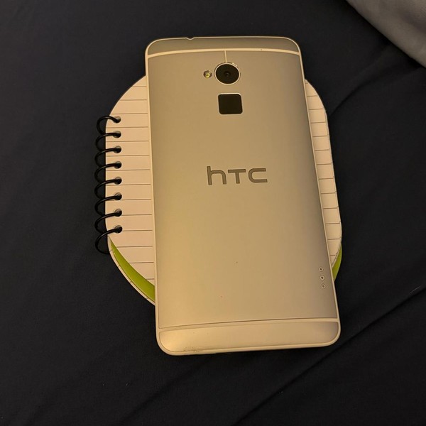 HTC One Max - Unlocked, 32 GB, Silver